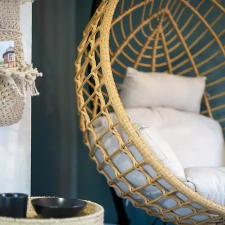 Kamingo - 2 Apartments, Zentral Mit Gemeinsamer Terrasse, Max 12 Pers בית נופש