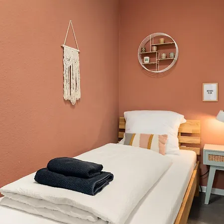 Kamingo - 2 Apartments, Zentral Mit Gemeinsamer Terrasse, Max 12 Pers בית נופש Frankenberg an der Eder