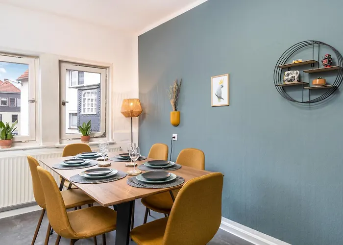 Kamingo - 2 Apartments, Zentral Mit Gemeinsamer Terrasse, Max 12 Pers