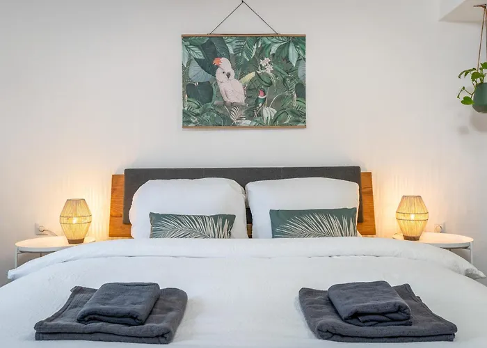 Дом отдыха Kamingo - 2 Apartments, Zentral Mit Gemeinsamer Terrasse, Max 12 Pers *