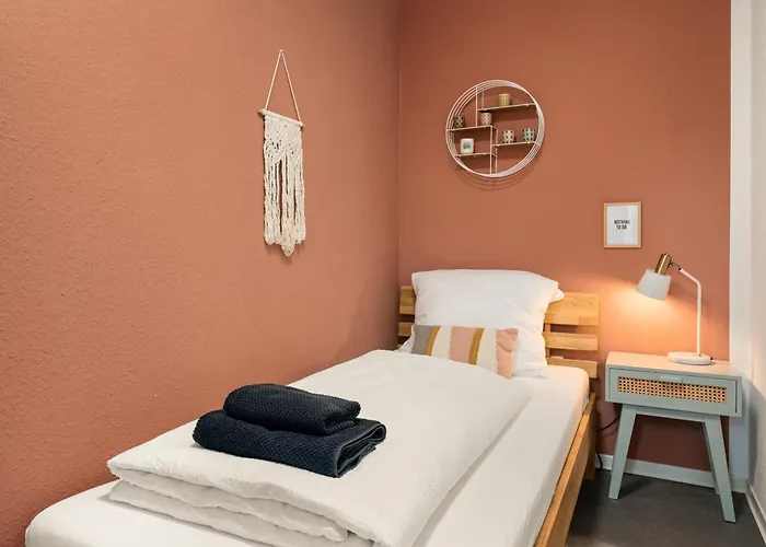 Kamingo - 2 Apartments, Zentral Mit Gemeinsamer Terrasse, Max 12 Pers Дом отдыха Франкенберг