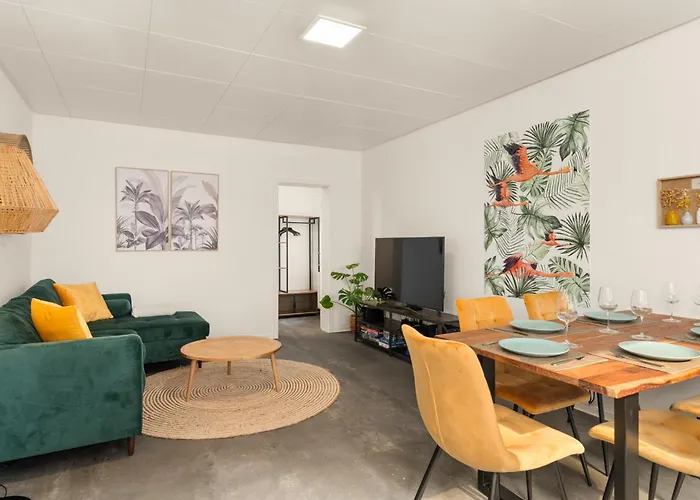 Дом отдыха Kamingo - 2 Apartments, Zentral Mit Gemeinsamer Terrasse, Max 12 Pers Франкенберг